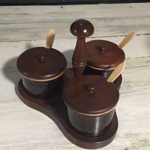 Condiment holder w/condiment bowls w/lids & woody spoon 3 compartment vintage